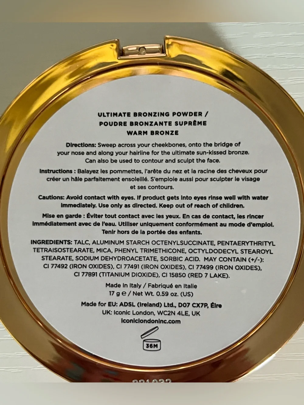ICONIC London Warm Bronze Compact with Gold Case